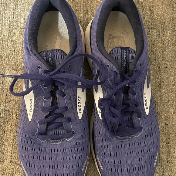 Mens Brooks Shoes  - Picture 1 of 9